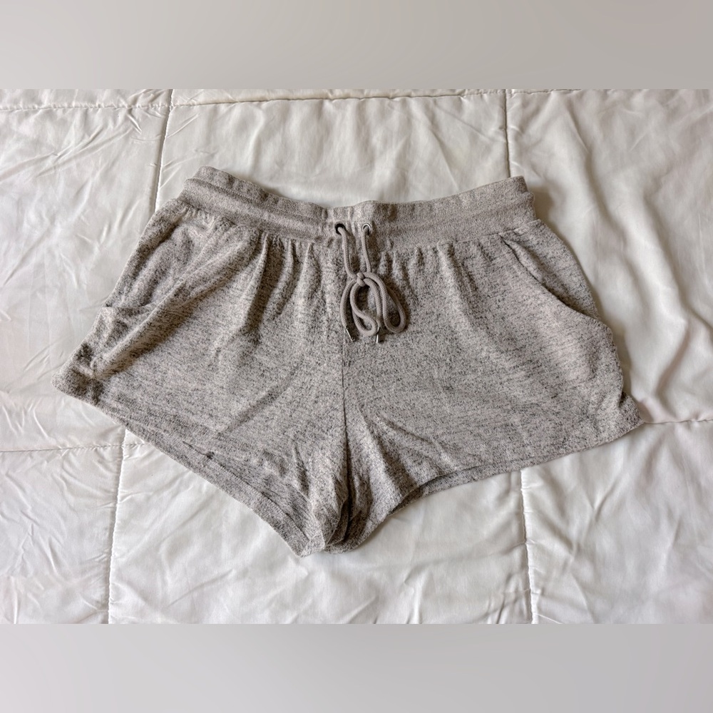 Women’s sleep/lounge shorts